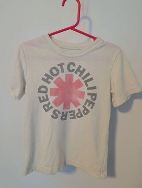 Kids Rock T-Shirt - Red Hot Chilli Peppers RHCP (Ages 2 to 4)